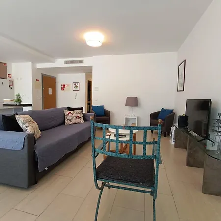 Great 2 Bedroom In Tavira *