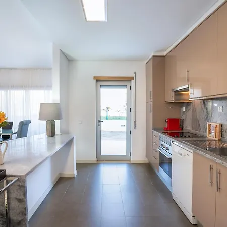 Great 2 Bedroom In Tavira Appartement